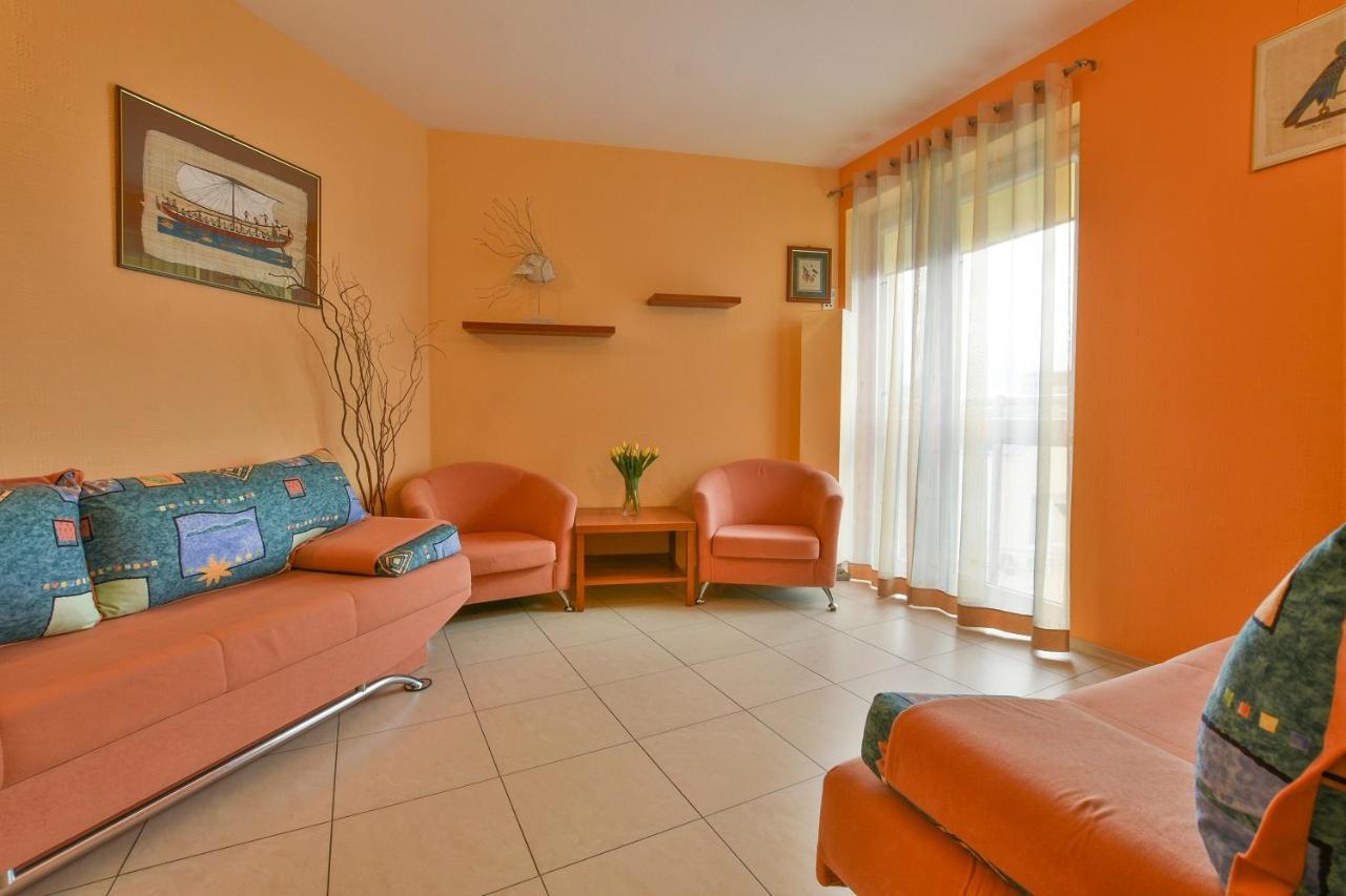 Apartamenty Promenada Kołobrzeg Esterno foto
