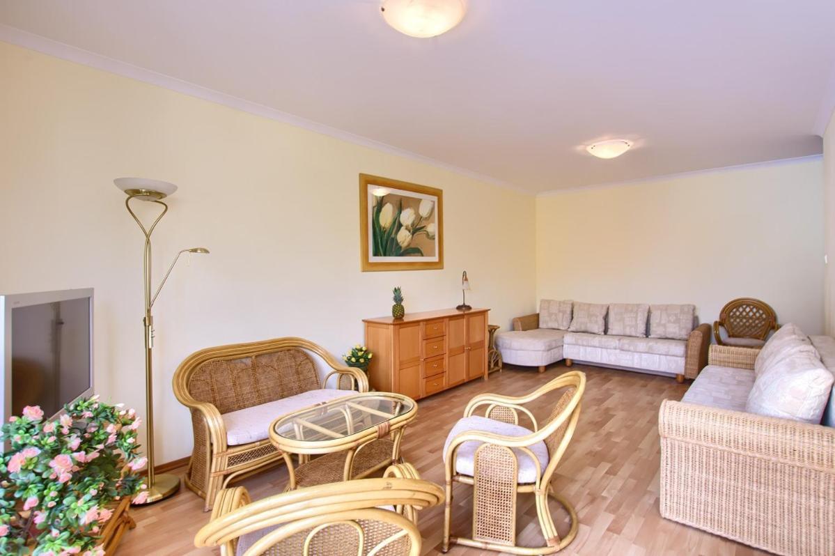 Apartamenty Promenada Kołobrzeg Esterno foto