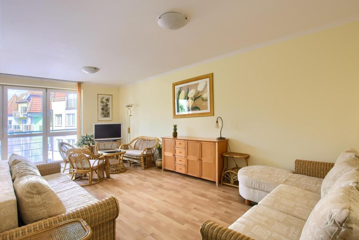 Apartamenty Promenada Kołobrzeg Esterno foto