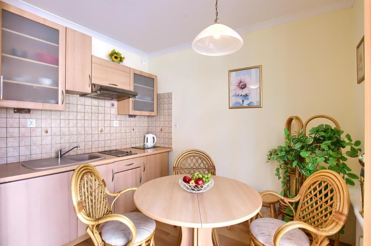 Apartamenty Promenada Kołobrzeg Esterno foto